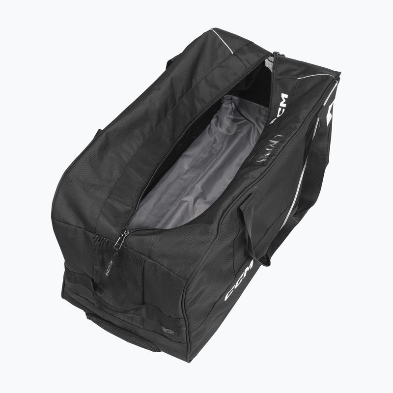 Travel bag CCM 520 Wheeled Player Bag 37' 175 l black/white 3