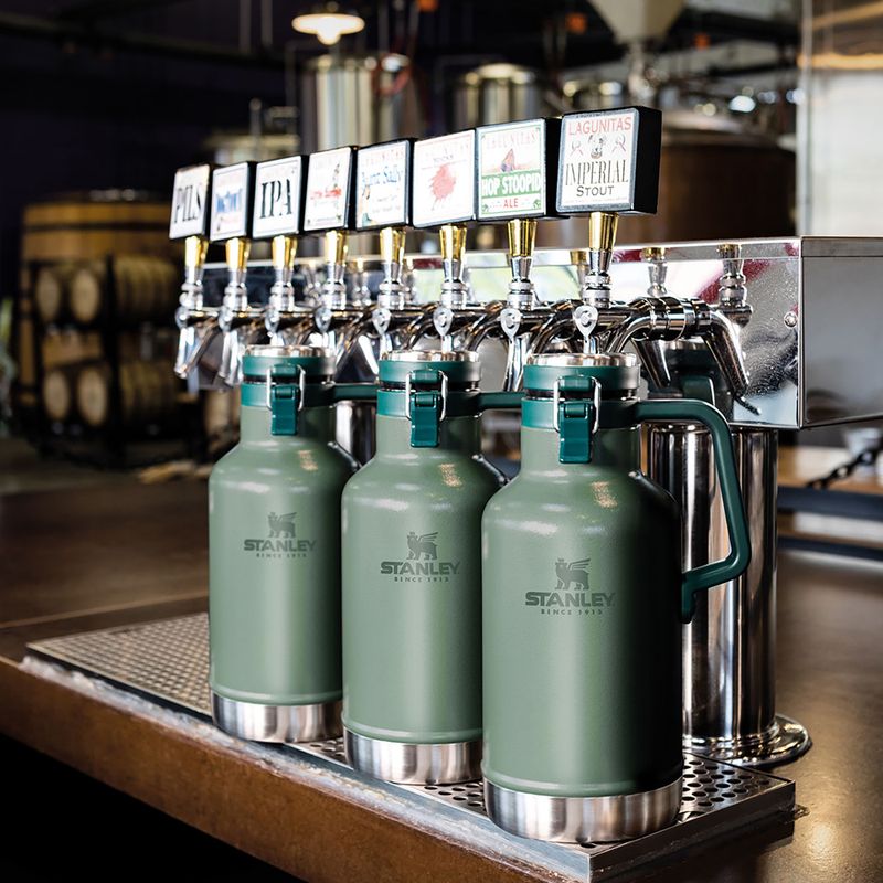 Thermos bottle Stanley The Easy Pour Growler 1900 ml hammertone green 3