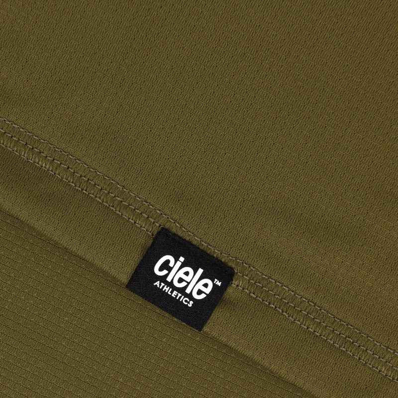 Ciele Athletics FSTCollar terrain chimney 2