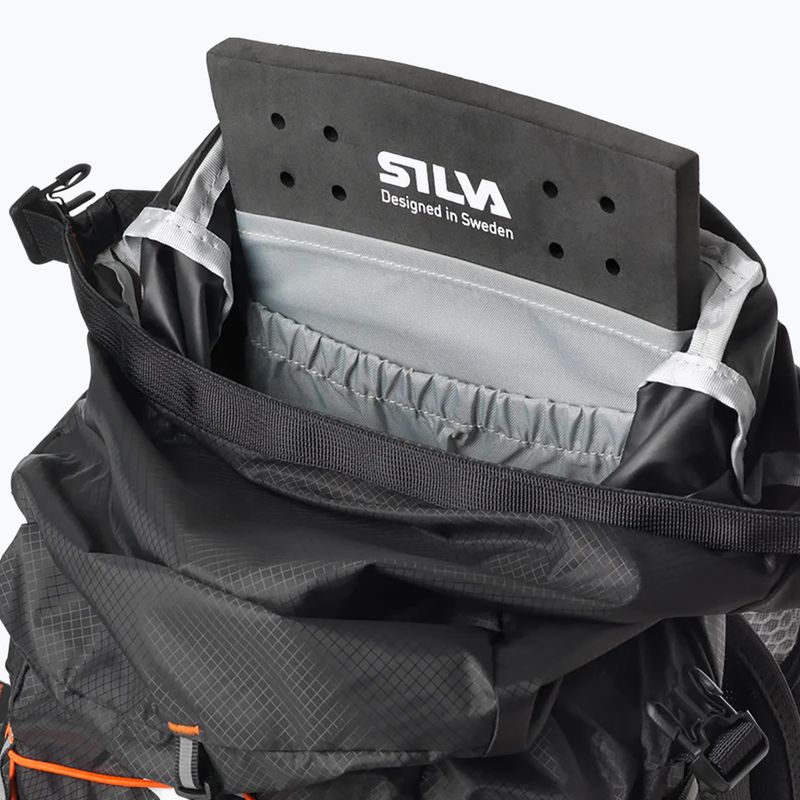 Running backpack Silva Strive Mountain 17+3 l black 9