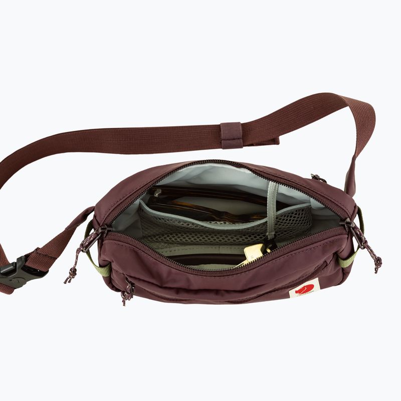 Fjällräven High Coast Hip 1.5 l blackberry kidney bag 5