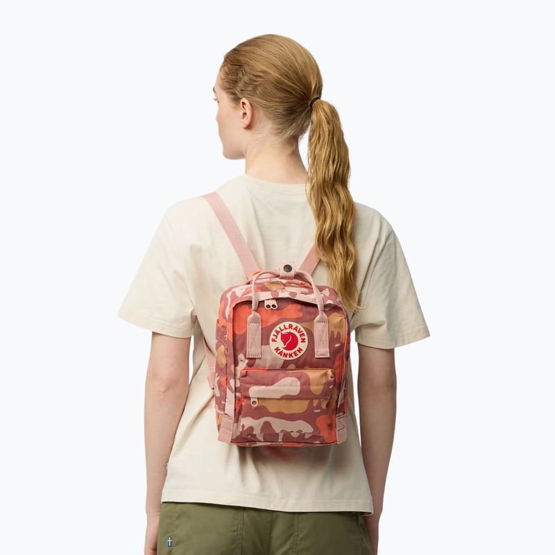 Urban backpack Fjällräven Kanken Graphics Mini 7 l chalkrose/hidden animals 4