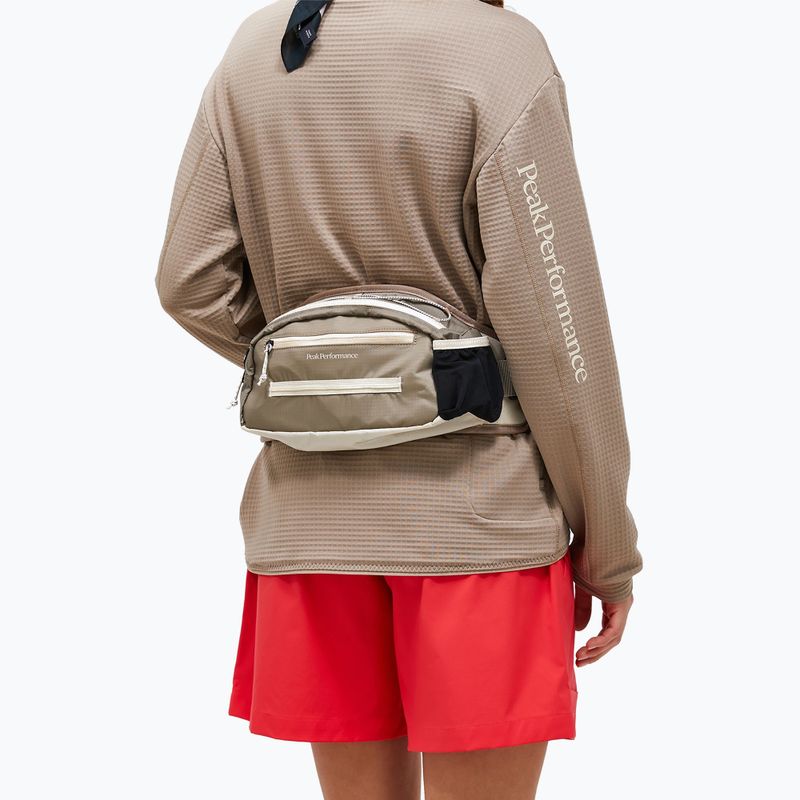 Peak Performance Trail Hip kidney pouch avid beige 5