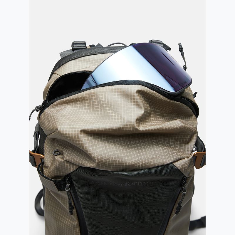 Backpack Peak Performance Vertical Ski 25 l avid beige 5
