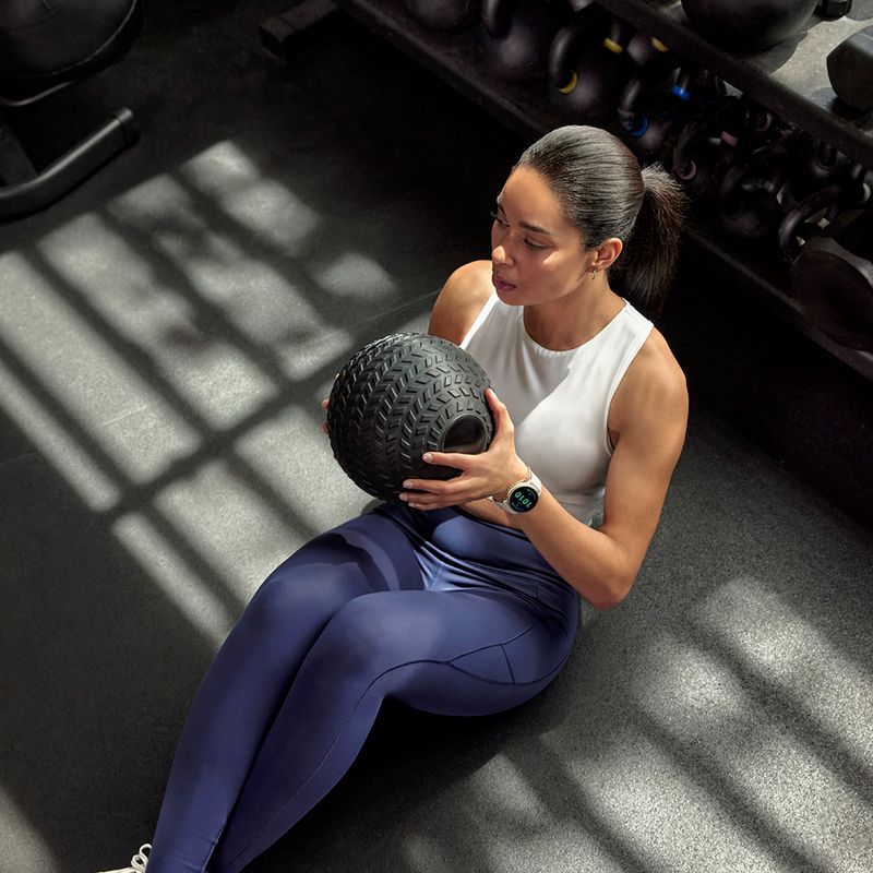 Watch Garmin Vivoactive 5 cream gold/ivory 9