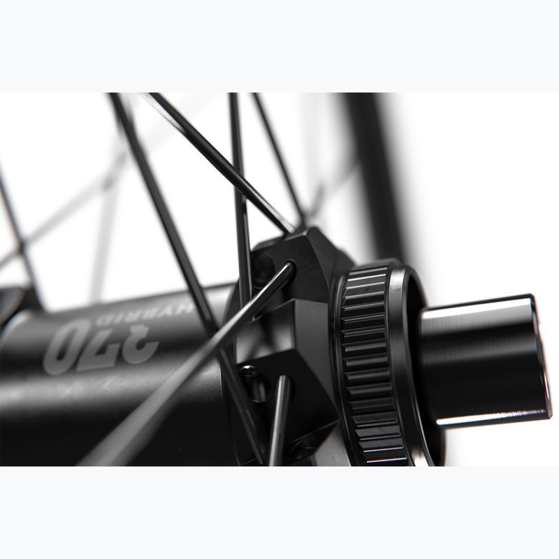 DT Swiss HU 1900 SP 29 CL 30 15/110 black front bicycle wheel 2
