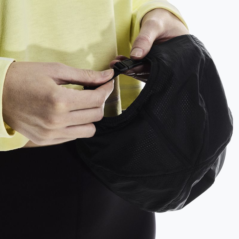 On Running On baseball cap black 4
