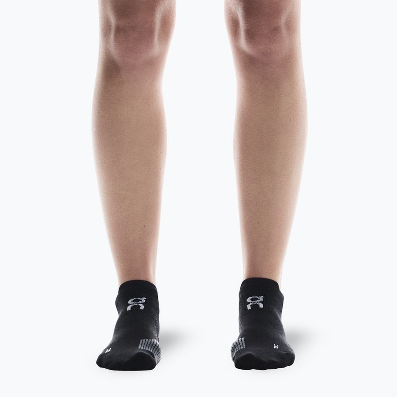 On Performance Run Low socks black/eclipse 3