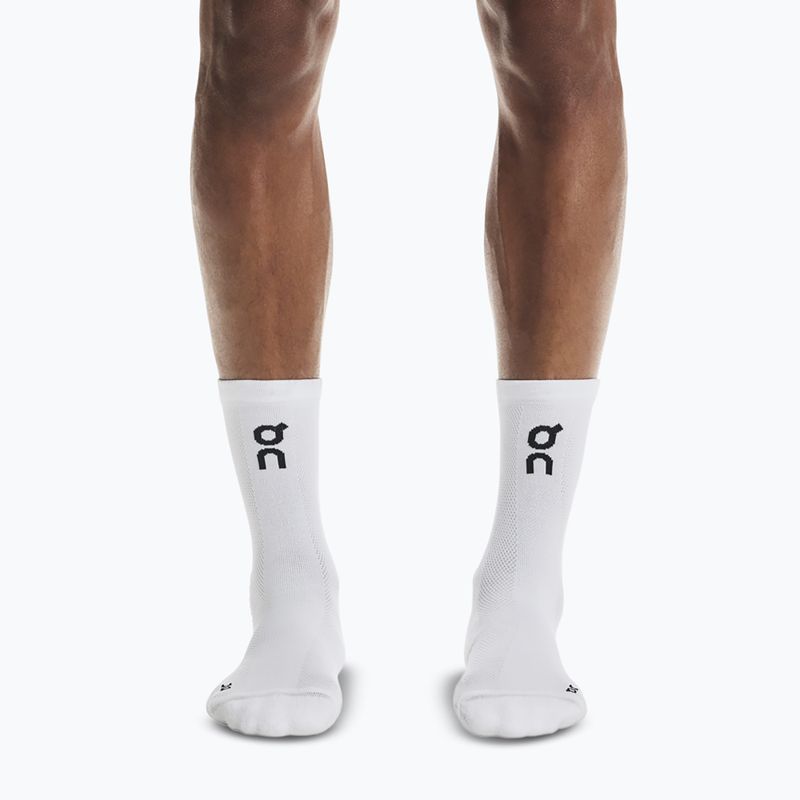 On Core Run High running socks 2 pairs white 3