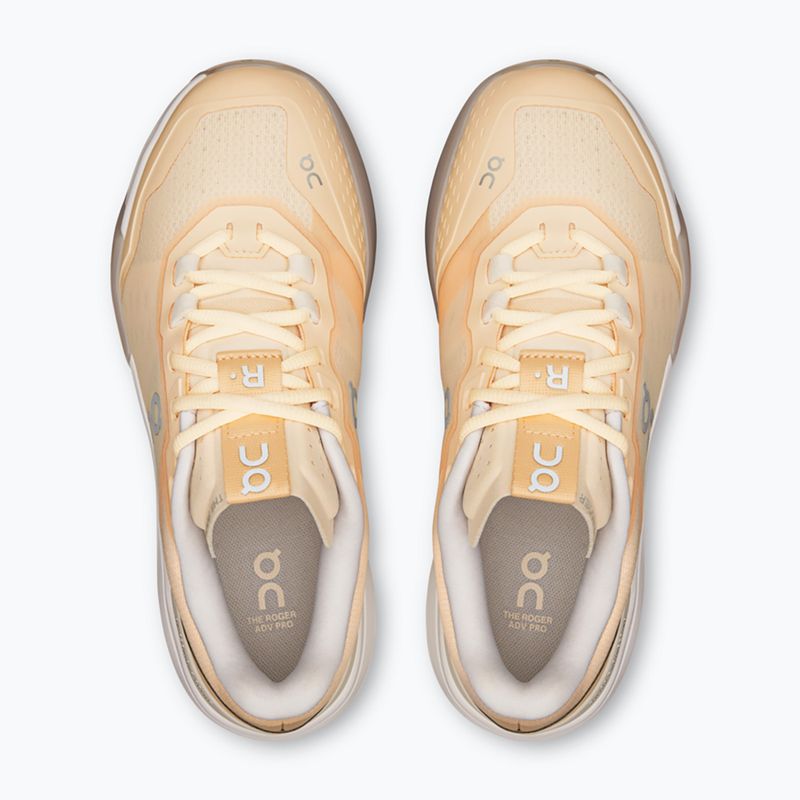 Women's tennis shoes On Running The Roger Advantage Pro W blonde/gardenia 6