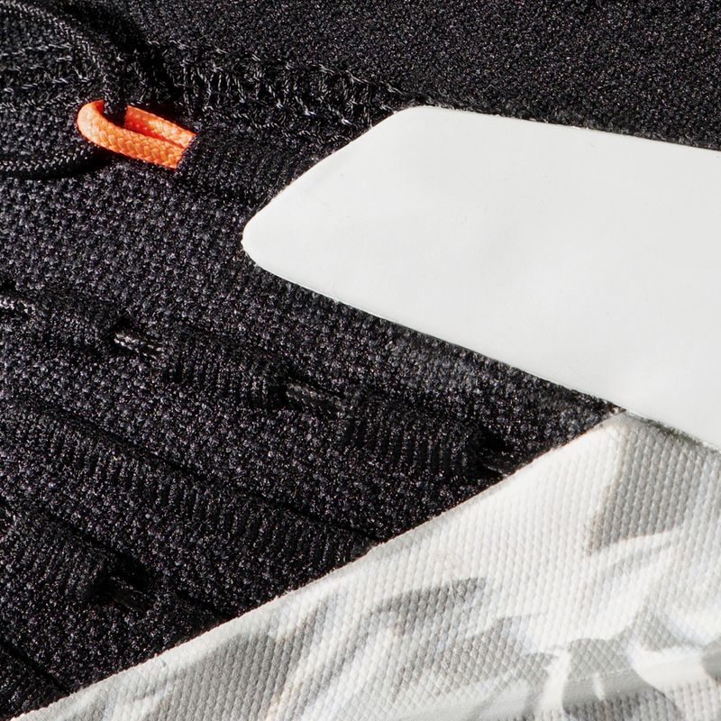 Mammut Hueco Knit II Low black/light ice gray women's approach shoe 6