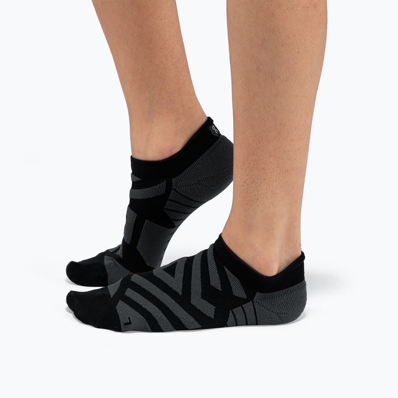 Women's On Performance Low black/shadow running socks 2