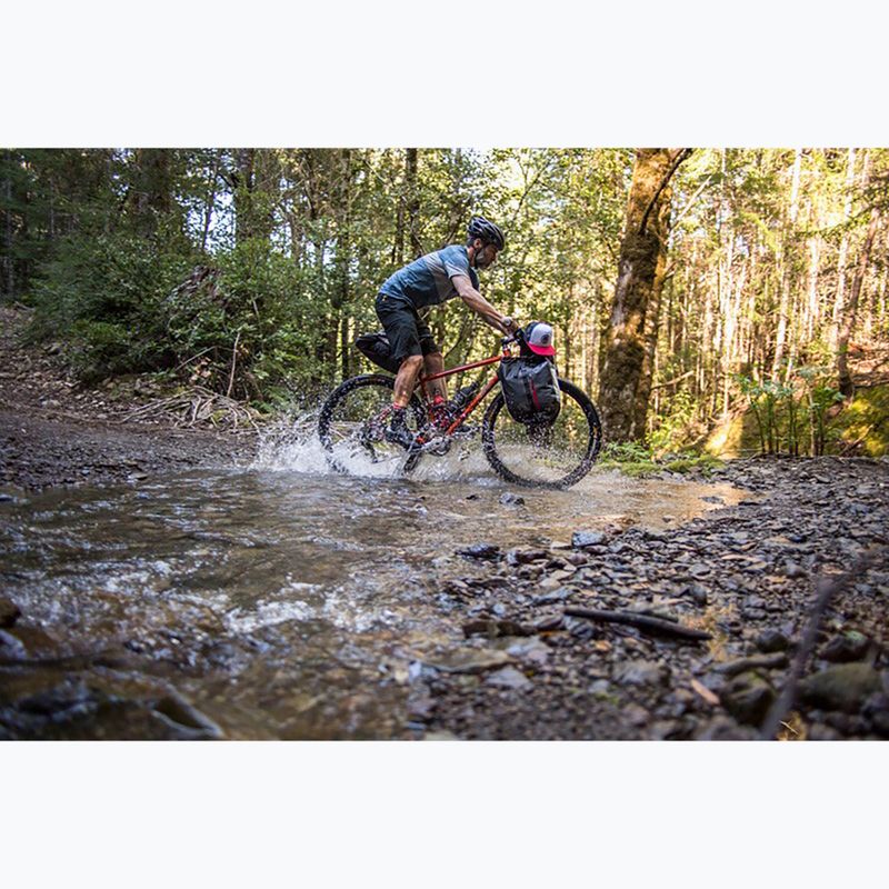 Blackburn Outpost 10.5 litre under-saddle bike bag black 3