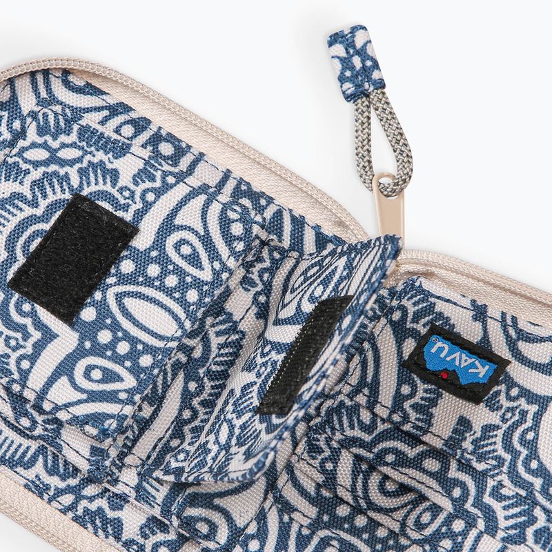 KAVU Zip Around divine damask wallet 4
