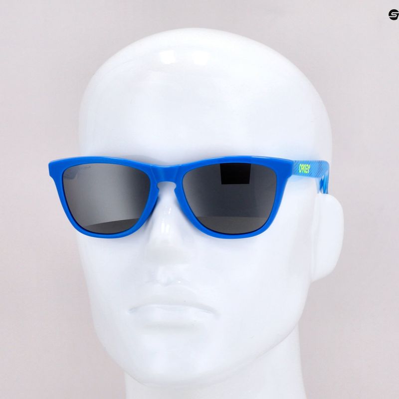 Oakley Frogskins high resolution polished sapphire/prizm black sunglasses 0OO9013 6