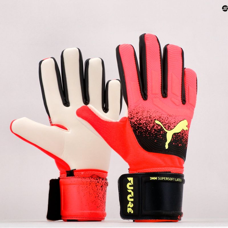 PUMA Future Z:ONE Grip 3 NC goalkeeper's gloves orange 041809 05 7