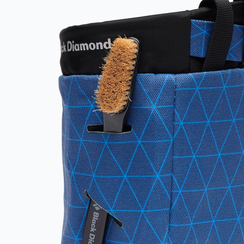 Black Diamond Gym ultra blue triangle magnesia bag 3