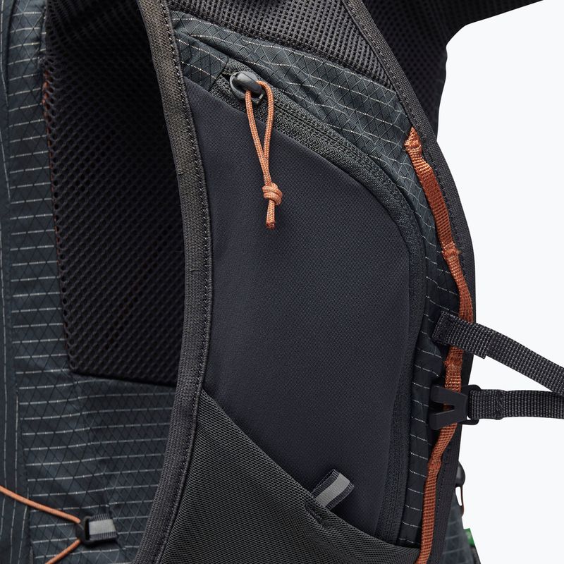 Black Diamond Pursuit 15 l carbon / moab brown climbing backpack 4