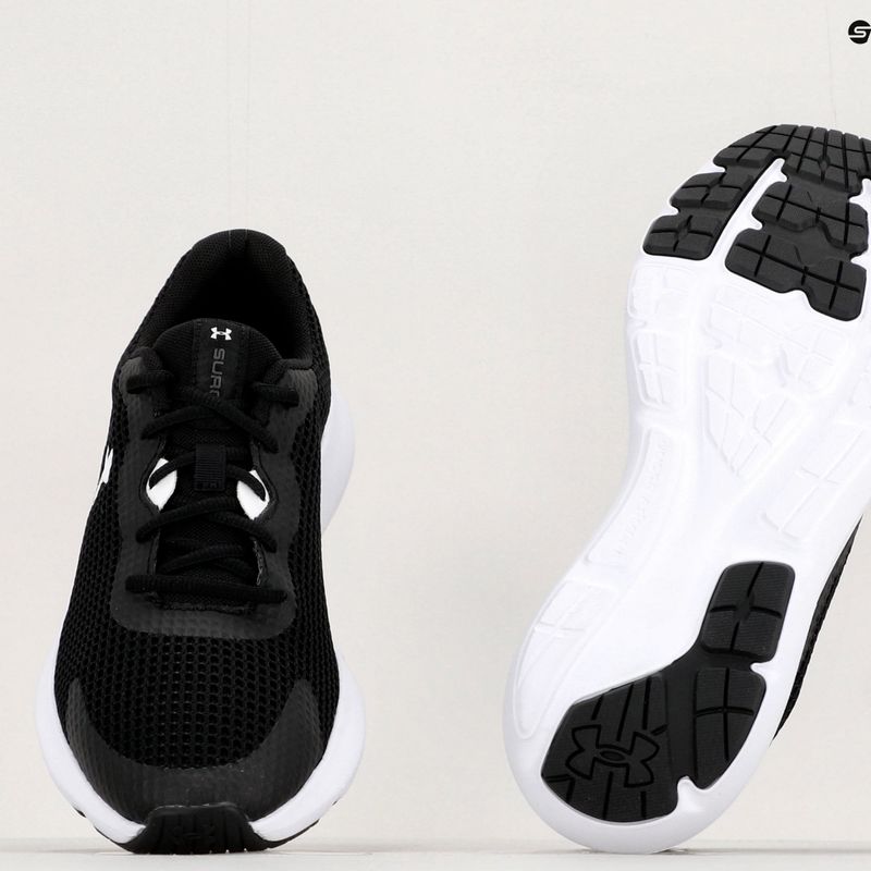 Under Armour Surge 3 men's running shoes black and white 3024883 17