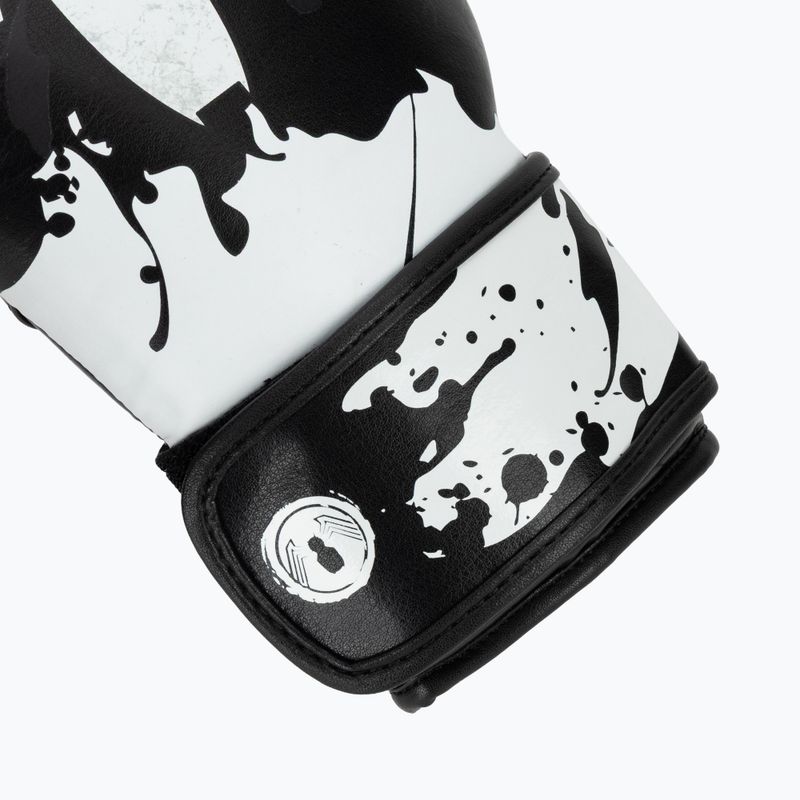 Hayabusa Venom black/white boxing gloves 6