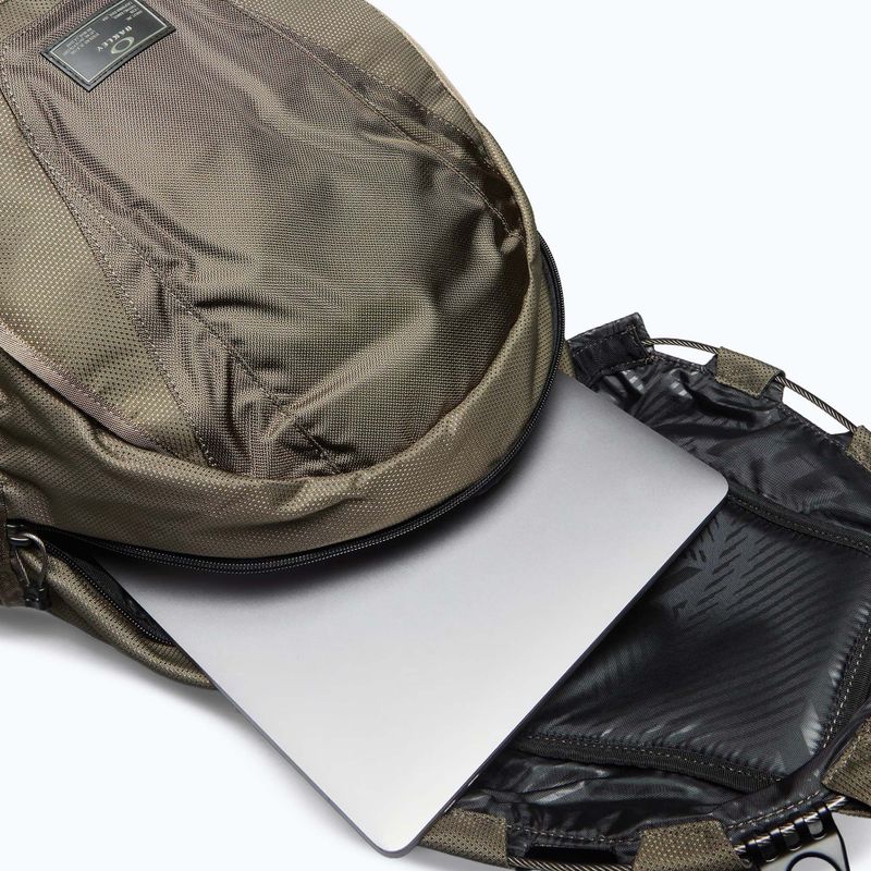 Hiking backpack Oakley Kitchen Sink 34 l deep olive 6