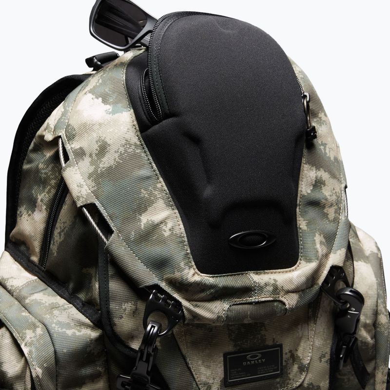 Hiking backpack Oakley Kitchen Sink 34 l off/slope camo green 4