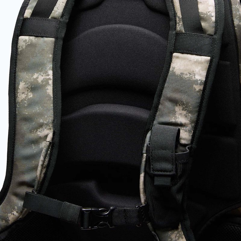 Hiking backpack Oakley Kitchen Sink 34 l off/slope camo green 7