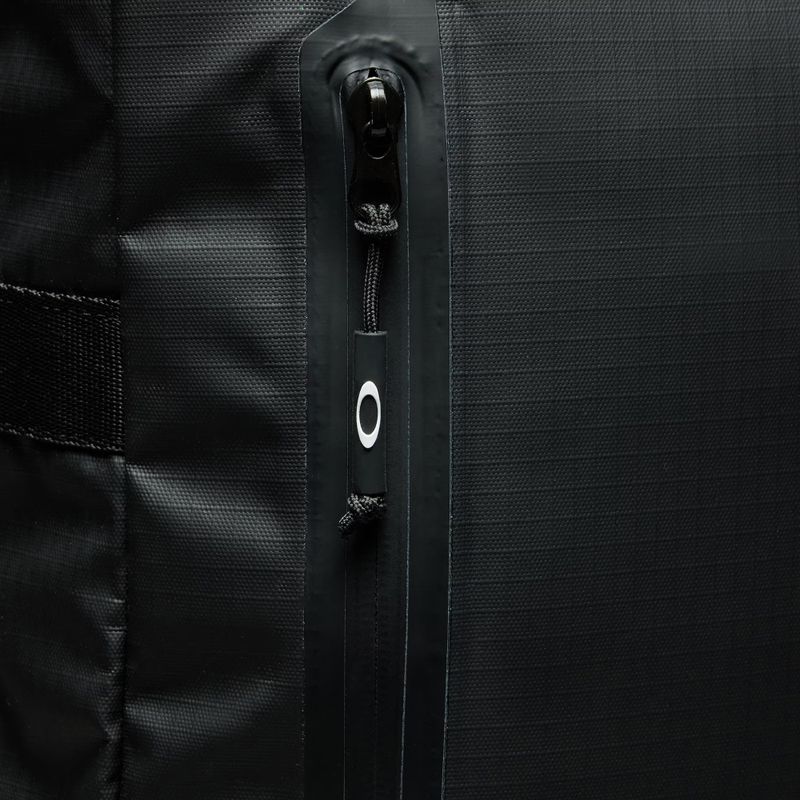 Travel bag Oakley Terraquest 55 l pitch black 7