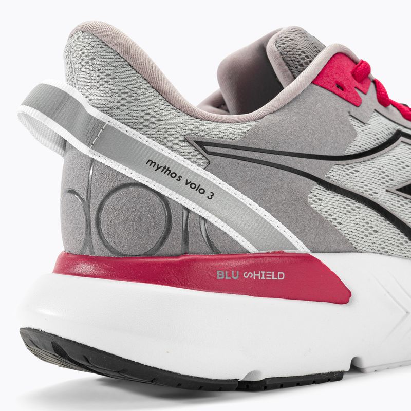 Men's running shoes Diadora Mythos Blushield Volo 3 silver dd/black/alloy 9