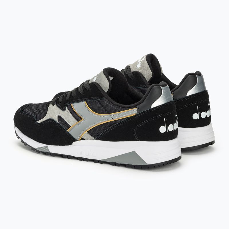 Diadora N902 nero/nero shoes 4