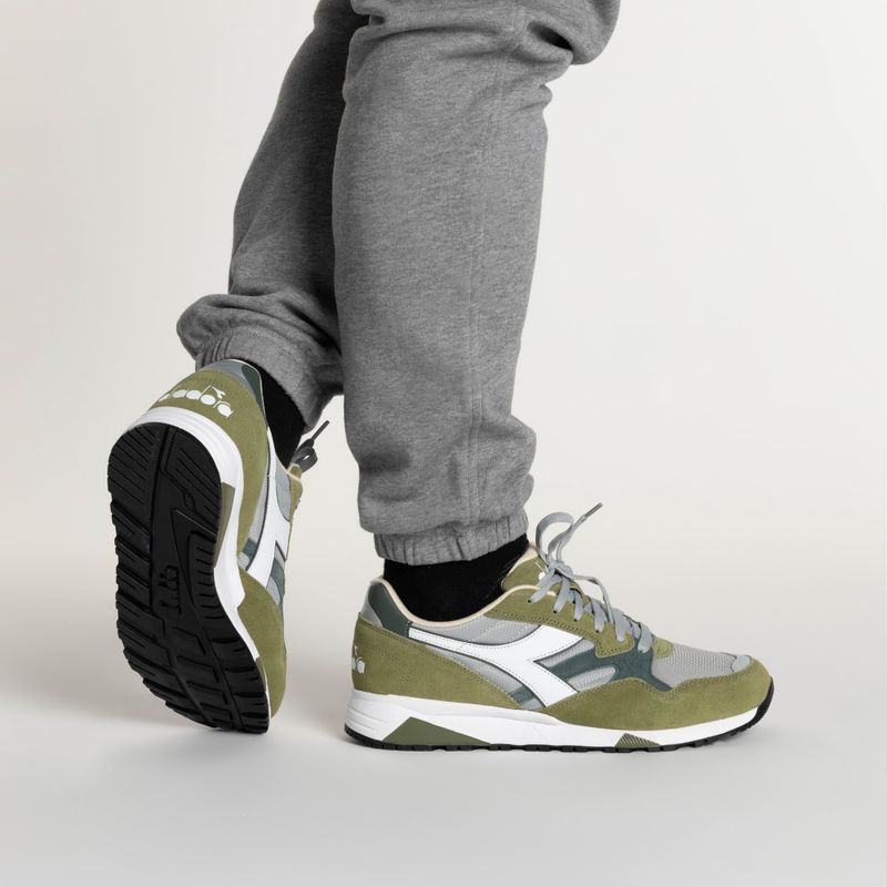 Diadora N902 bianco/verde sphagnum shoes 2