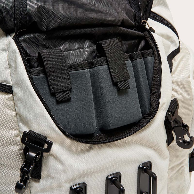 Oakley Kitchen Sink 34 l mist hiking backpack 5
