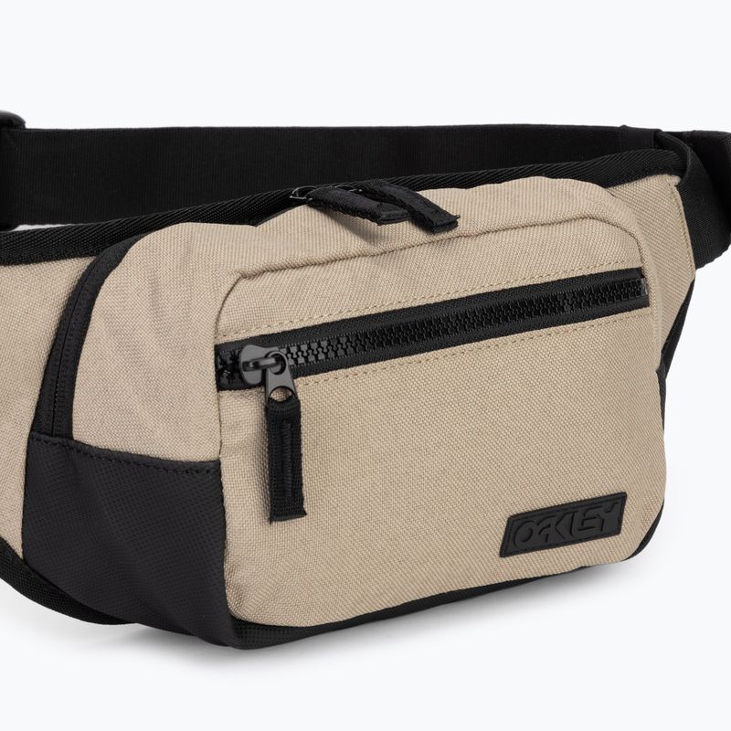 Oakley Transit Belt 2 l pebble kidney pouch 3