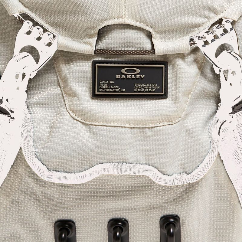 Oakley Bathroom Sink RC 21 l mist hiking backpack 6