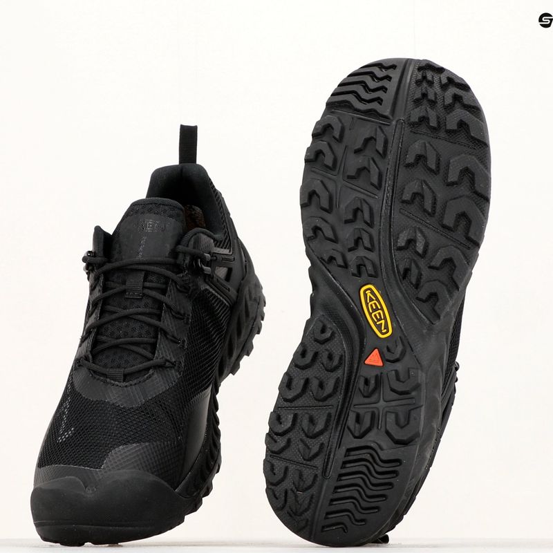 KEEN Nxis Evo WP men's trekking boots black 1027193 17