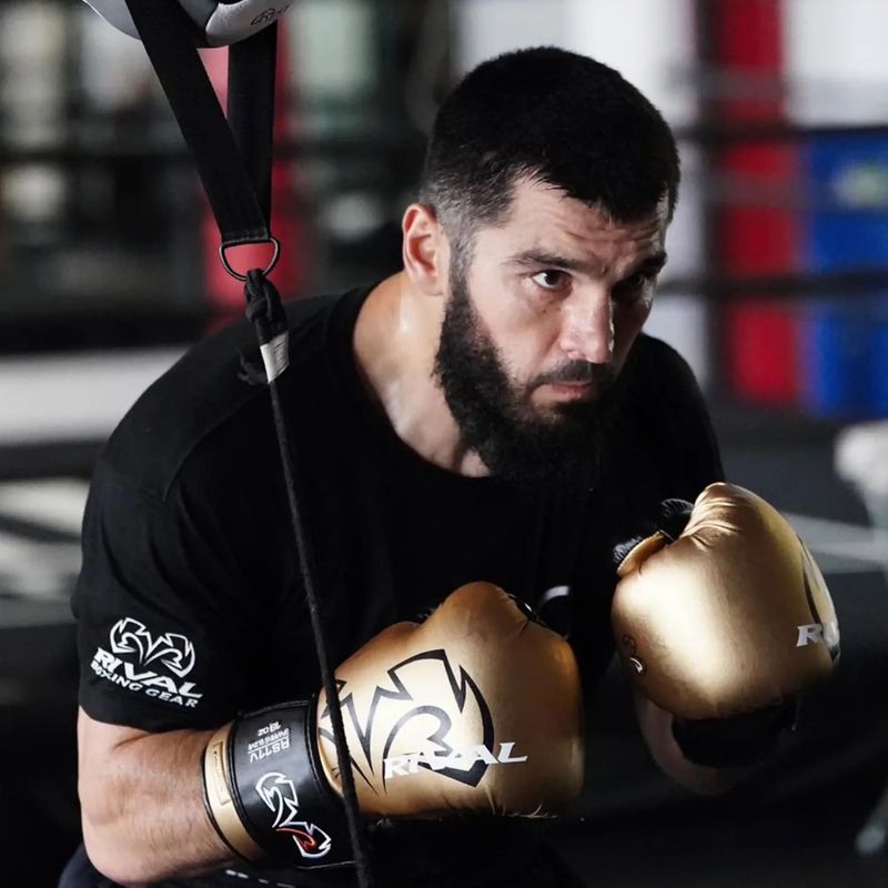 Boxing gloves Rival RS11V Evolution gold 6