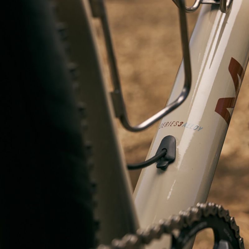 Marin Gestalt XR white/grey gravel bike 11