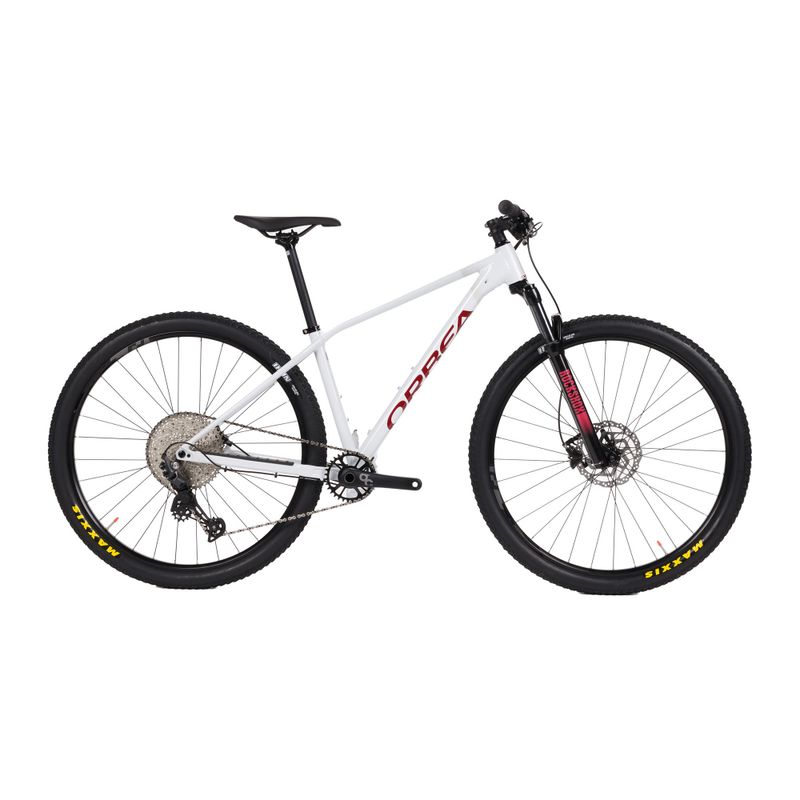 Orbea Alma H50 mountain bike white