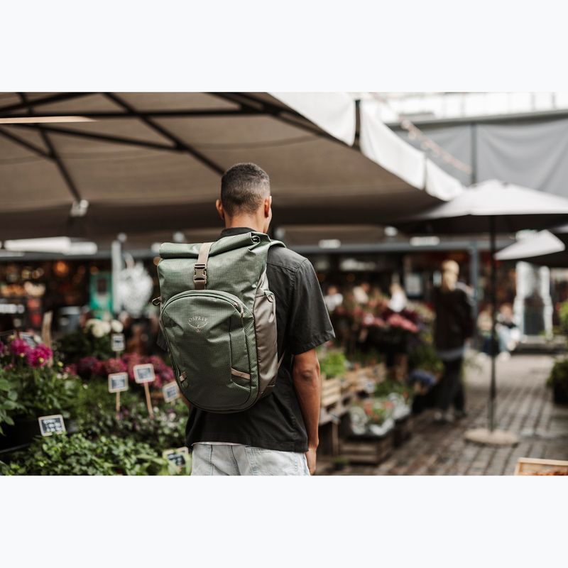 Osprey Transporter Roll Top 30 l pine leaf urban backpack 17