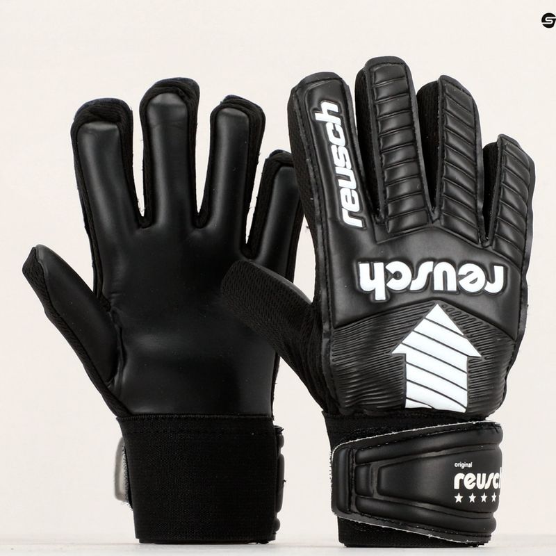 Reusch Legacy Arrow Solid Junior children's goalkeeper gloves black 5372504-7700 10