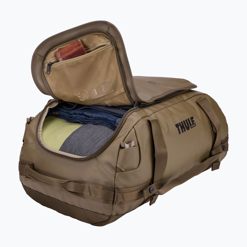 Thule Chasm Duffel 40 l deep khaki travel bag 8