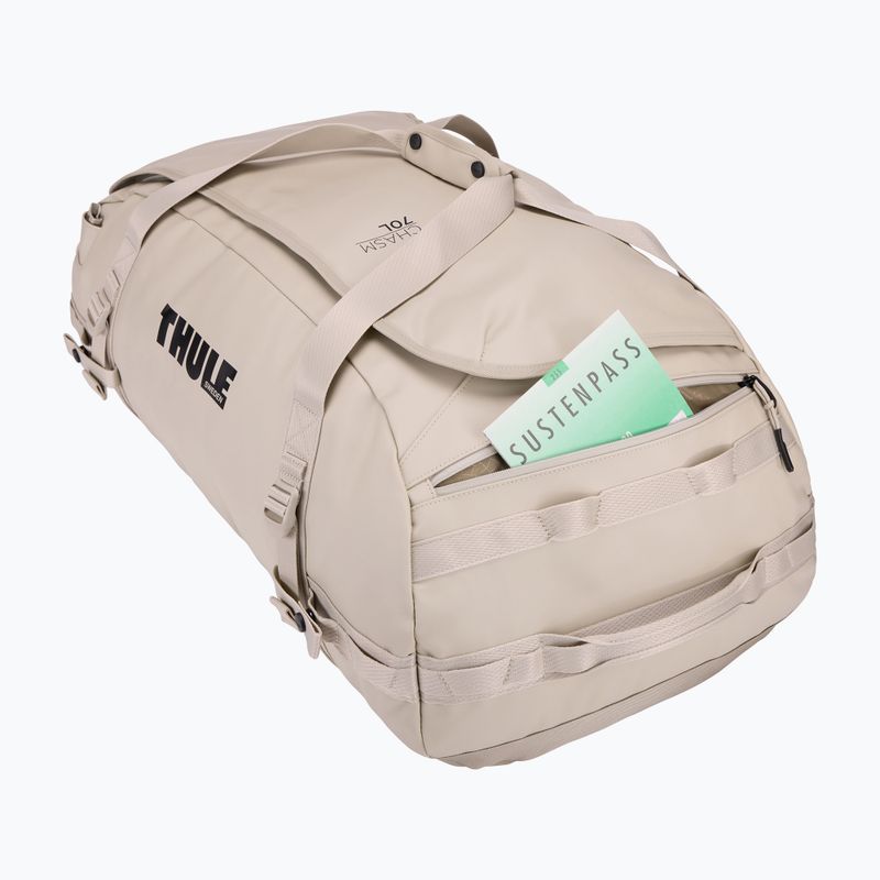 Thule Chasm Duffel 70 l soft sand travel bag 7