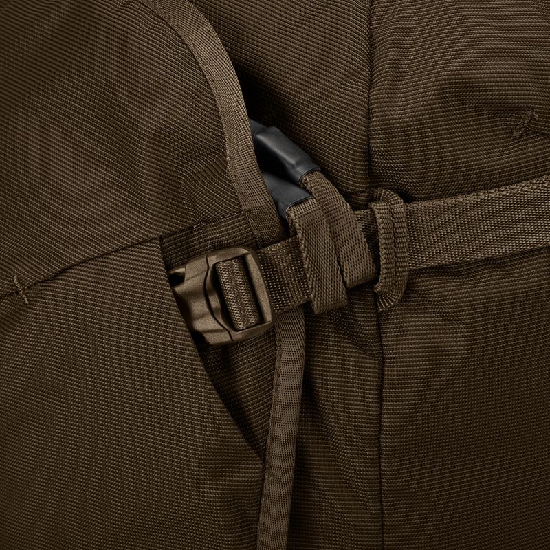 Thule Landmark 60 l darkest blue hiking backpack 5