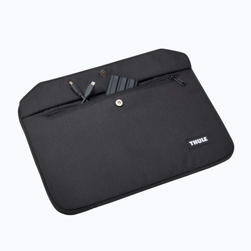 Cover for MacBook Air 15" Thule Lithos Sleeve black 4