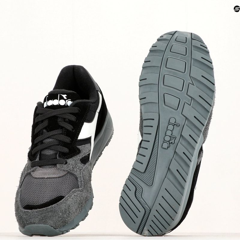 Diadora N902 Hairy Suede black/black shoes 17