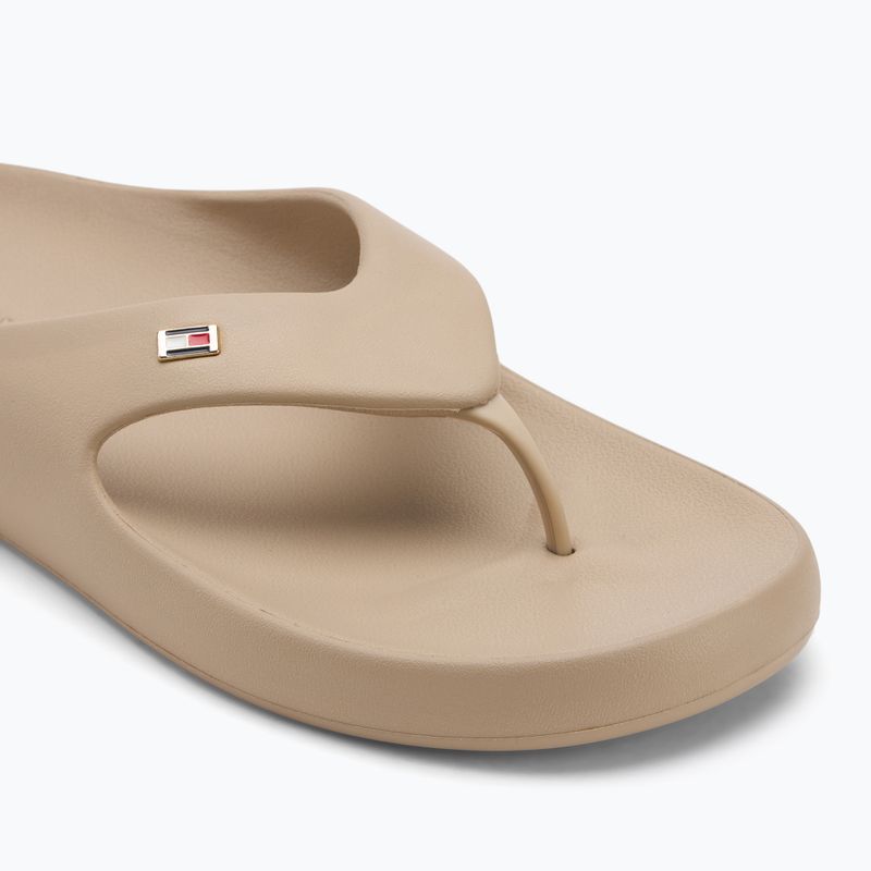 Tommy Hilfiger women's Comfort Beach Sandal flip flops horseradish 7