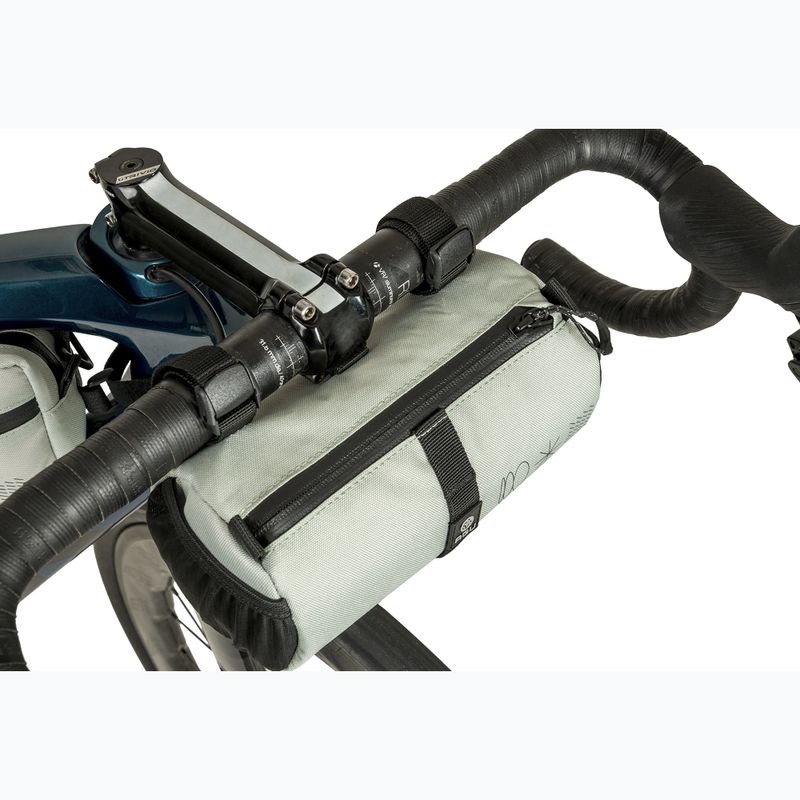 Handlebar bag AGU Venture Roll Bag Handlebar Bag 1,5 l highland green 5