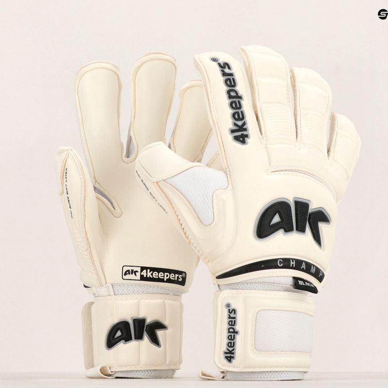 4Keepers Champ Black VI goalkeeper gloves white 5