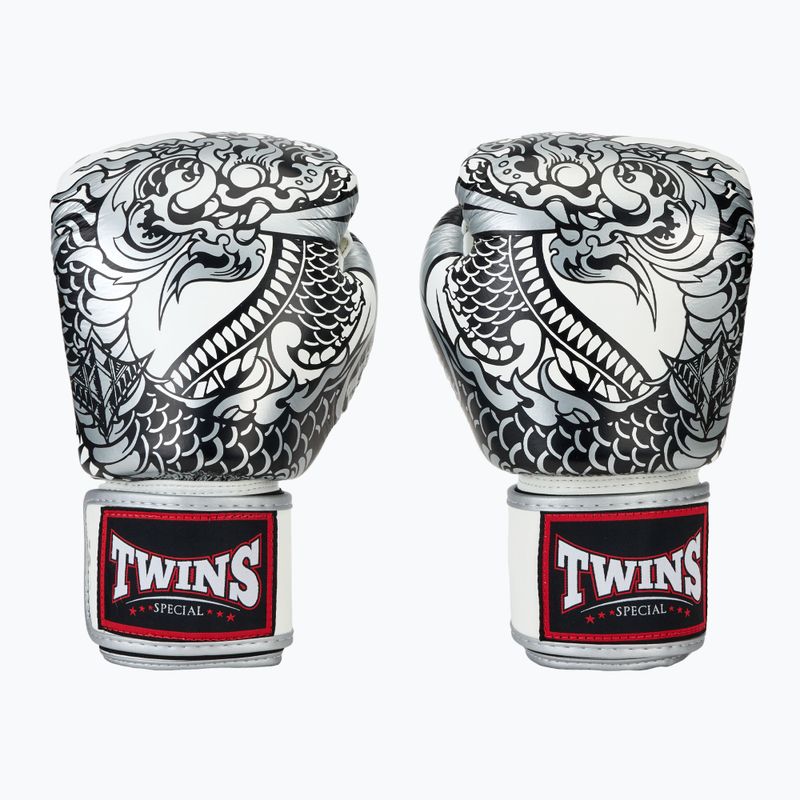 Twins Special Fancy FBGVL3-52 white/silver boxing gloves