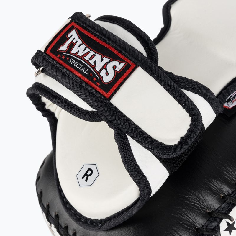 Training pads Twins Special KPL12 S 2 pcs black/white 4